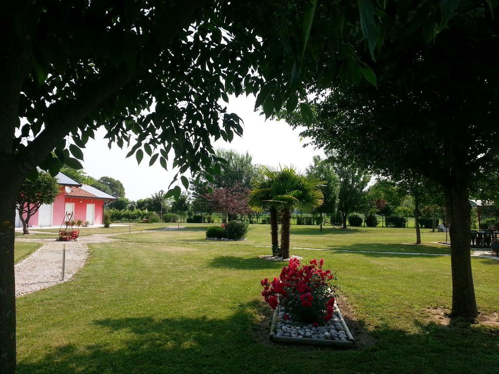 Dogana Vecchia - Hotel & Residence B&B Ristorante & Pizzeria Trivignano Udinese Exteriör bild